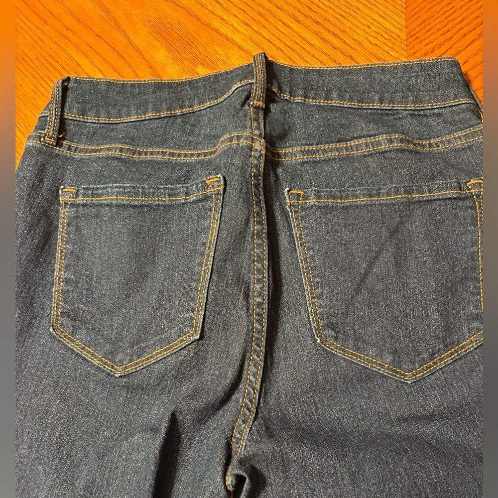 Womens Old Navy Dark Skinny Jeans size 6 Long - Picture 3 of 10